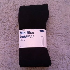 Old navy black leggings L